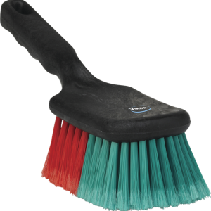 vehicle brush with short handle