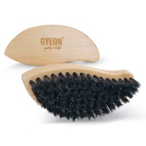 Horse's Hair Brush